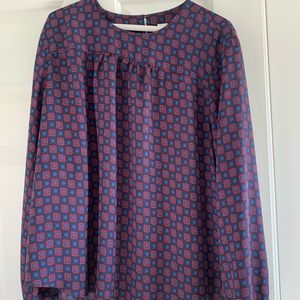 Gap tie print navy and red blouse size Xl
